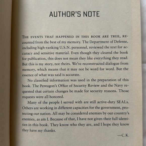 Book: American Sniper - Picture 3 of 10